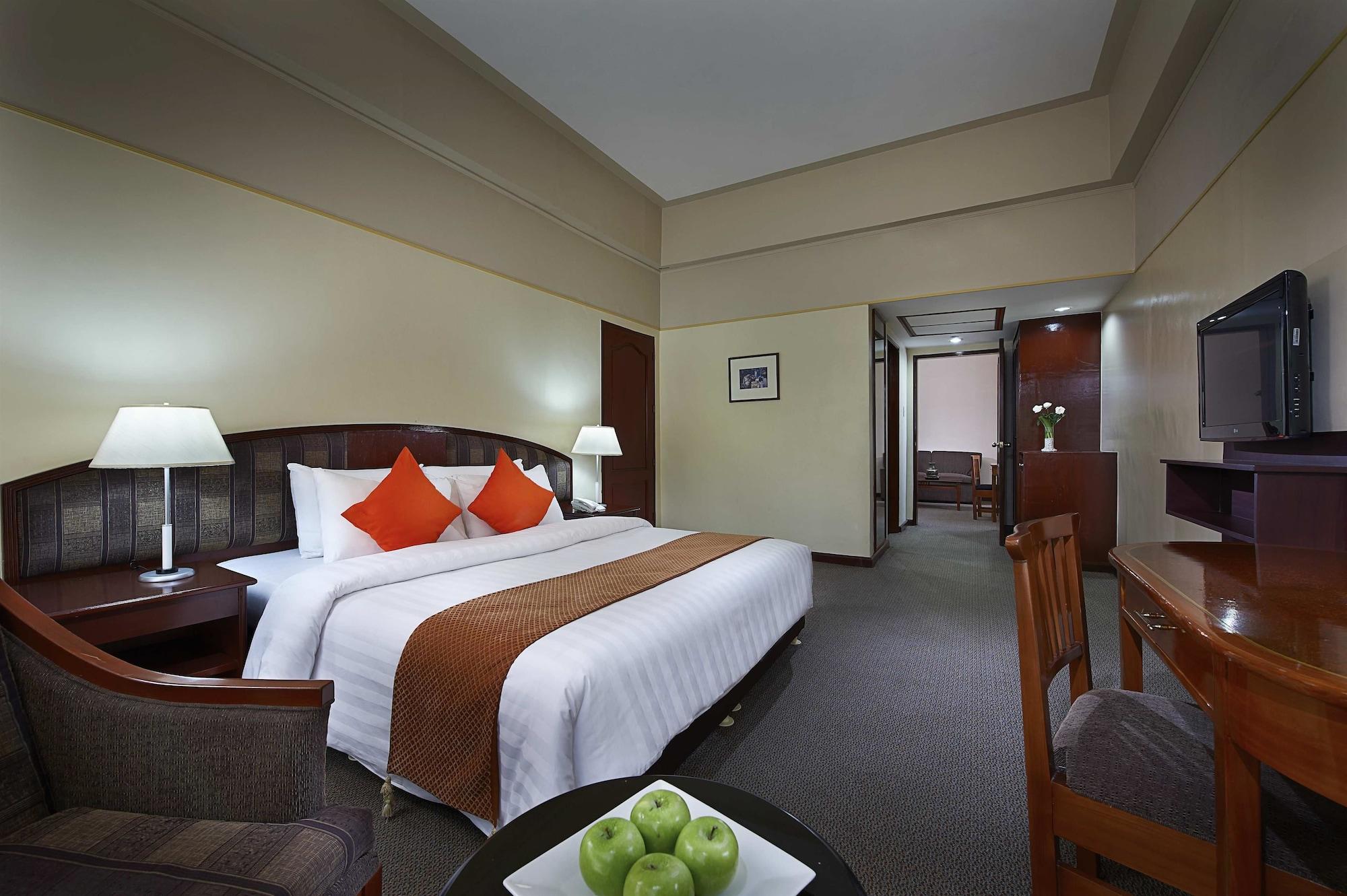 Berjaya Makati Hotel Makati City Esterno foto